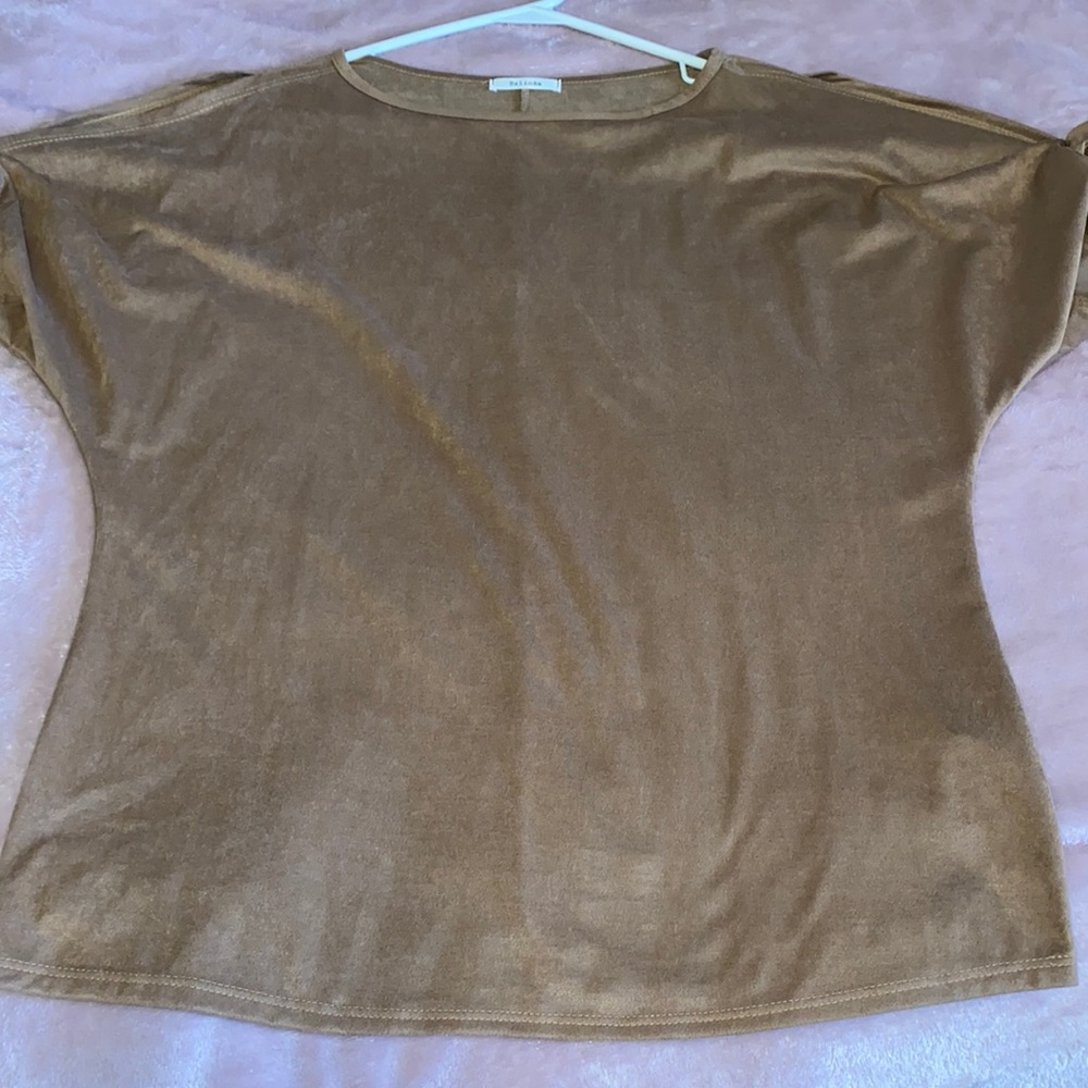 Brown shirt